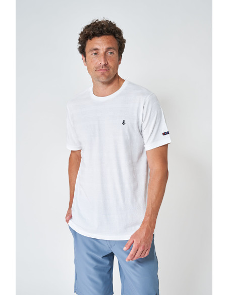 CAMISETA DE MANGA CORTA, CUELLO REDONDO Y PUNTO PIQUÉ