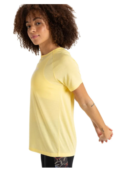 CAMISETA MANGA CORTA TRANSPIRABLE ROXY COLOR AMARILLO