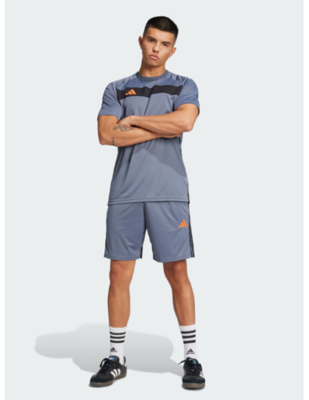 PANTALON CORTO TRES RALLAS CLASIC COLOR GRIS