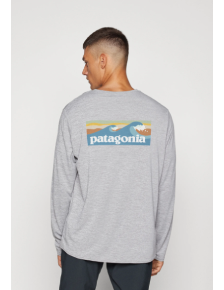 CAMISETA LARGA TRANSPIRABLE PATAGONIA COLOR GRIS