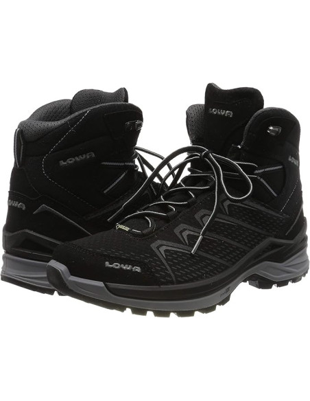 BOTA DE MONTE LOWA COLOR NEGRO