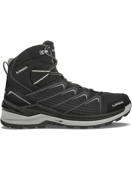 BOTA DE MONTE LOWA COLOR NEGRO