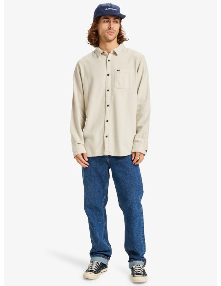 CAMISA HOMBRE FRANELA TEJIDO AGRADABLE COLOR CRUDO MARCA QUIKSILVER