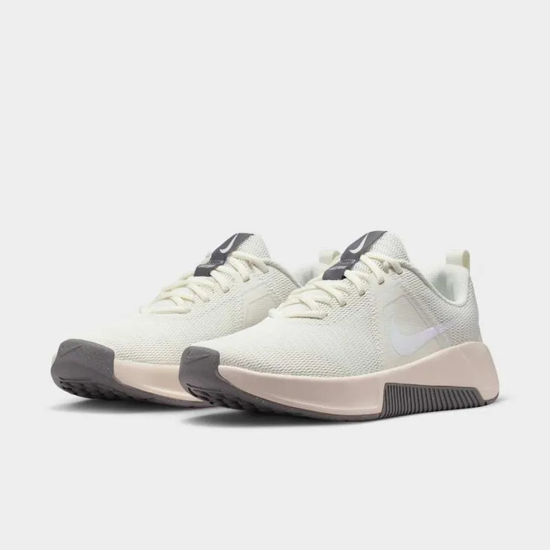 ZAPATILLA MUJER ENTRENO MC TRAINER 3 NIKE