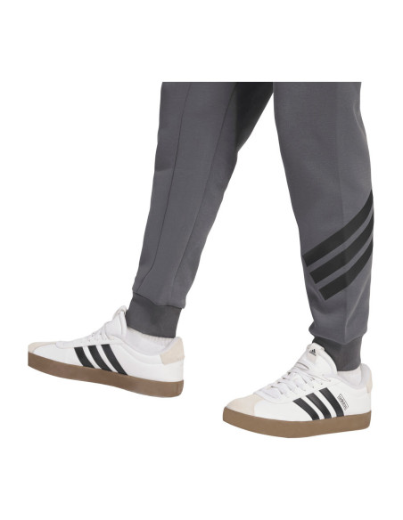 PANTALÓN ADIDAS FUTURE ICONS GRIS