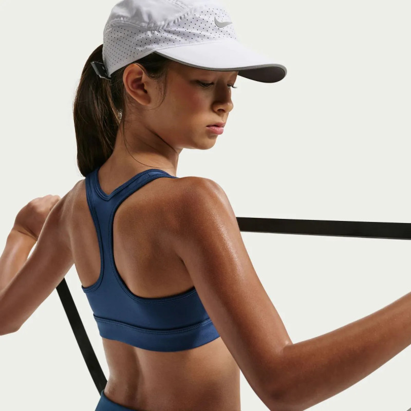 NIKE SWOOSH GIRLS' SPORTS BRA
