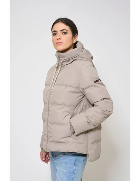 PLUMÍFERO CORTO 100% IMPERMEABLE BATELA
