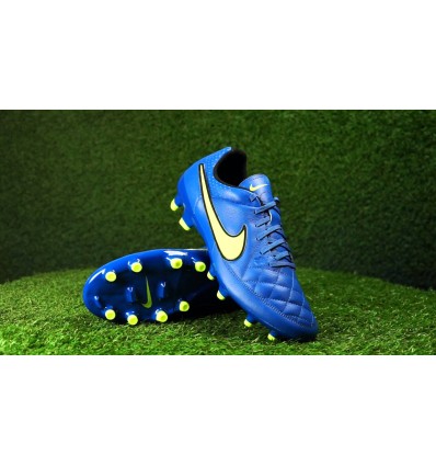 Bota Futbol Multitaco Nike Hombre - Vicunasport - Tu tienda de deportes internet.